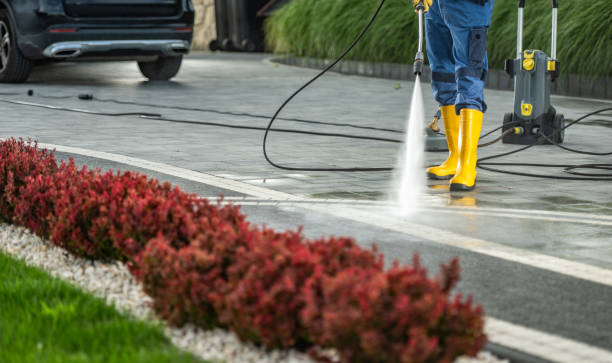 Best Commercial Building Pressure Washing  in Alderwood Manor, WA